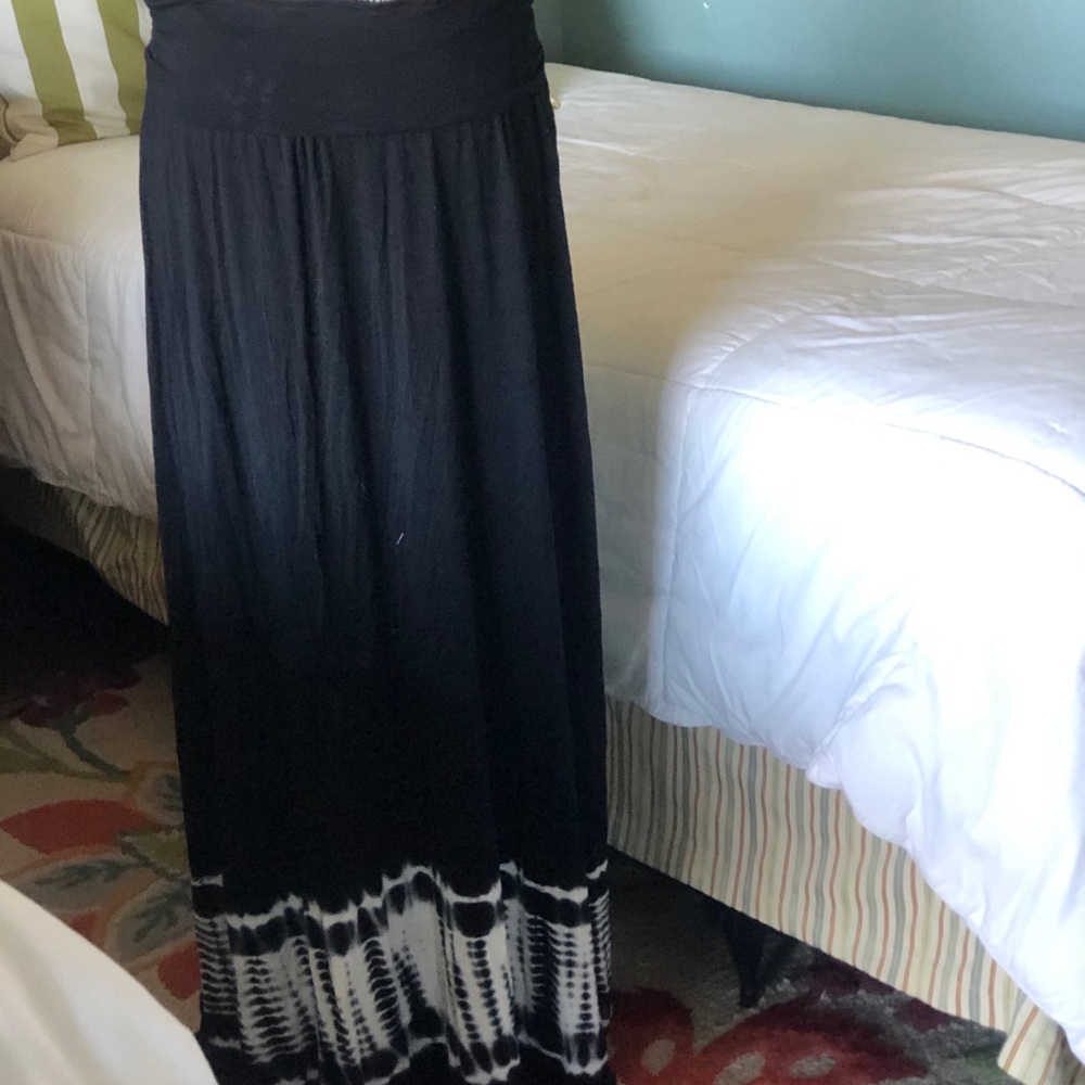 Relativity Brand Black & White Tie Dye Maxi Skirt